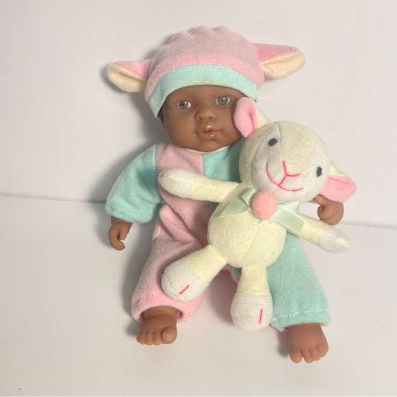 NWOT 8" Soft Body Baby Lamb Hat Suffed Lamb Pastel Outfit - Picture 1 of 5